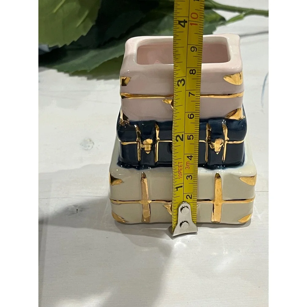 Kate Aspen Set Measuring Spoons, Salt Pepper shakers,‎ Luggage makeup pen holder